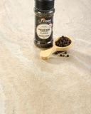 poivre-noir-en-grains