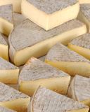 le-saint-nectaire-fermier-aop-3