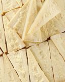 le-parmigiano-reggiano-dop-de-montagne-24-mois-d-affinage-1
