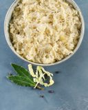 la-choucroute-d-alsace-igp-cuisinee-avec-de-la-graisse-de-canard