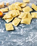 les-ravioli-cacio-e-pepe