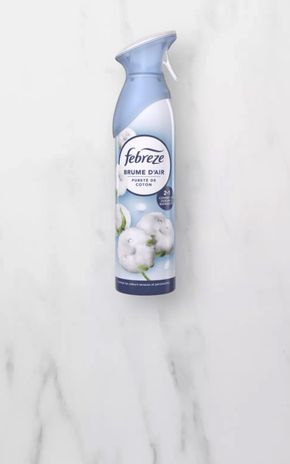 Le Spray désodorisant coton "Febreze"
