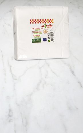 Les Serviettes blanches en papier