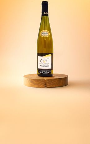 Le Vin blanc Pinot gris Alsace AOC HVE