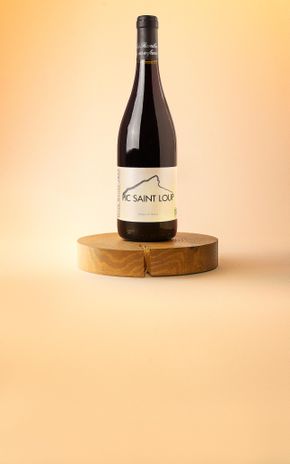 Le Vin rouge "Bois St Jean" Pic St Loup BIO AOP