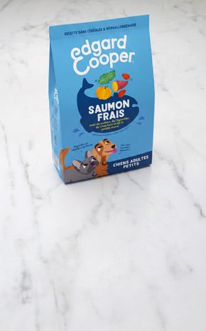 Les Croquettes pour petit chien adulte au saumon "Edgard & Cooper"