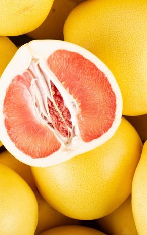 Le Pomelos exotique rouge