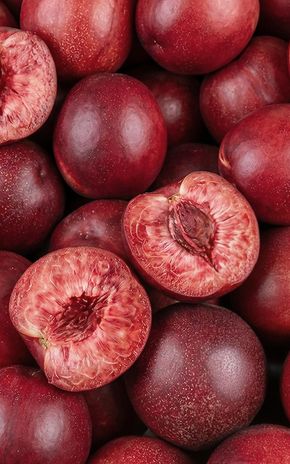 La Nectarine sanguine