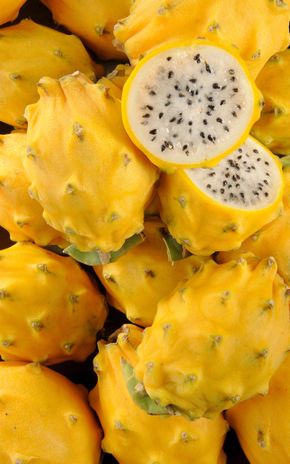 Le Pitaya jaune (ou Fruit du Dragon jaune)