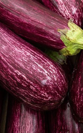 L'Aubergine graffiti