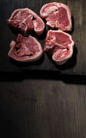 Les Côtes d'agneau filet***