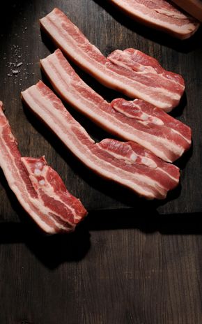 La poitrine de porc fraîches