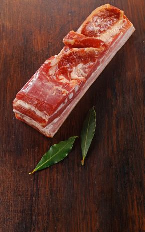 La Poitrine de porc fumée