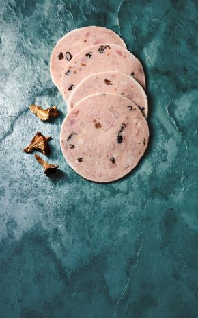 Les Ballottines de chapon aux girolles