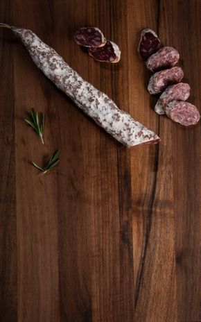 La Saucisse droite de Lacaune IGP