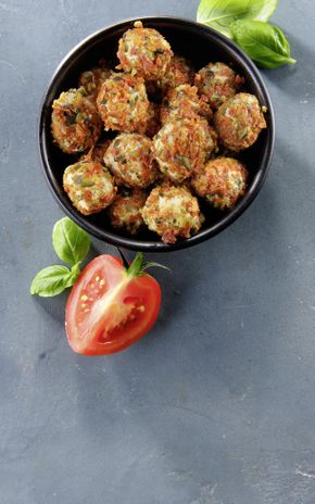 Les Billes de chèvre apéritives tomate et basilic