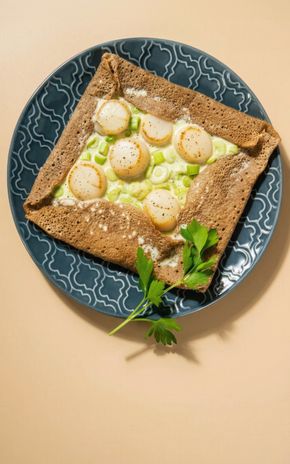La Galette Saint-Jacques et fondue de poireaux