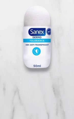 Le Déodorant roll-on dermo tolerence hypoallergénique "Sanex"