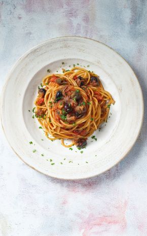 Les Pâtes à la puttanesca