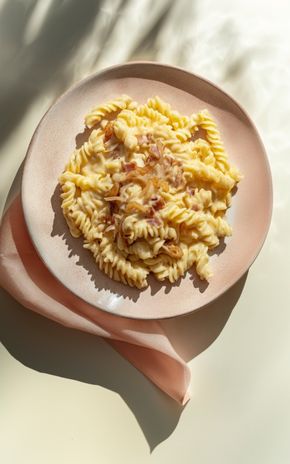 Les Pâtes pancetta et oignons fondants