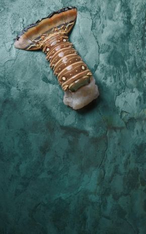 La Queue de langouste crue