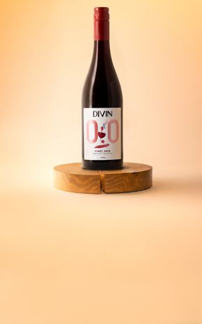 Le Vin rouge sans alcool "Origine Pinot Noir 0.0%" Divin