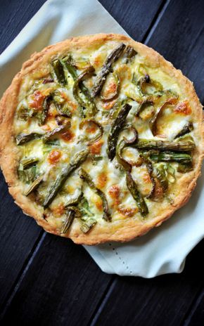 La Quiche aux asperges et au jambon