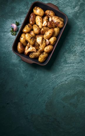 Les Pommes de terre grenaille cuites et confites à l’ail