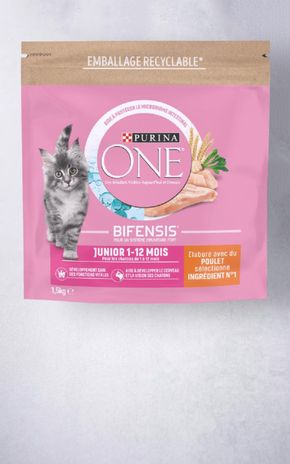 Les Croquettes junior pour chaton au poulet  "PURINA ONE"