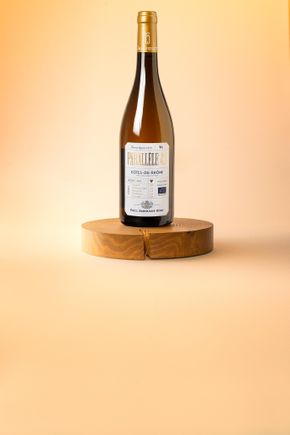 Le Vin blanc "Parallèle 45" Côtes-du-Rhône BIO et AOC