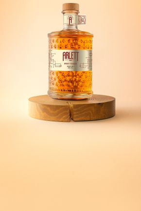 Le Whisky français Arlett Single Malt