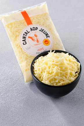 Le Cantal AOP râpé 150g