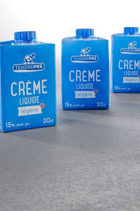 La Crème liquide légère UHT 15% 3x20cl "Tendre Pré"
