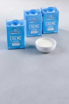 La Crème liquide légère UHT 15% "Tendre Pré"