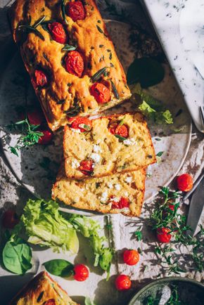 Le Cake tomate feta et salade