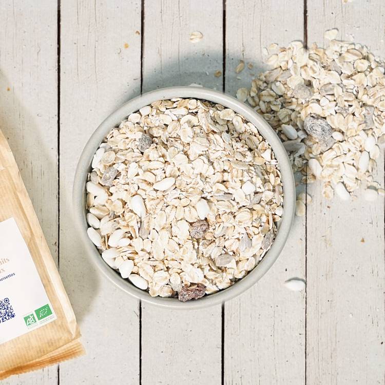 Le Muesli abricots, figues et noisettes BIO