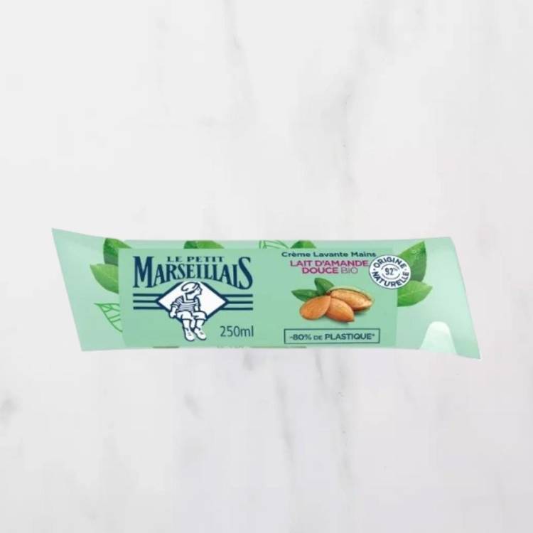 La Recharge de savon liquide amande douce "Le Petit Marseillais"