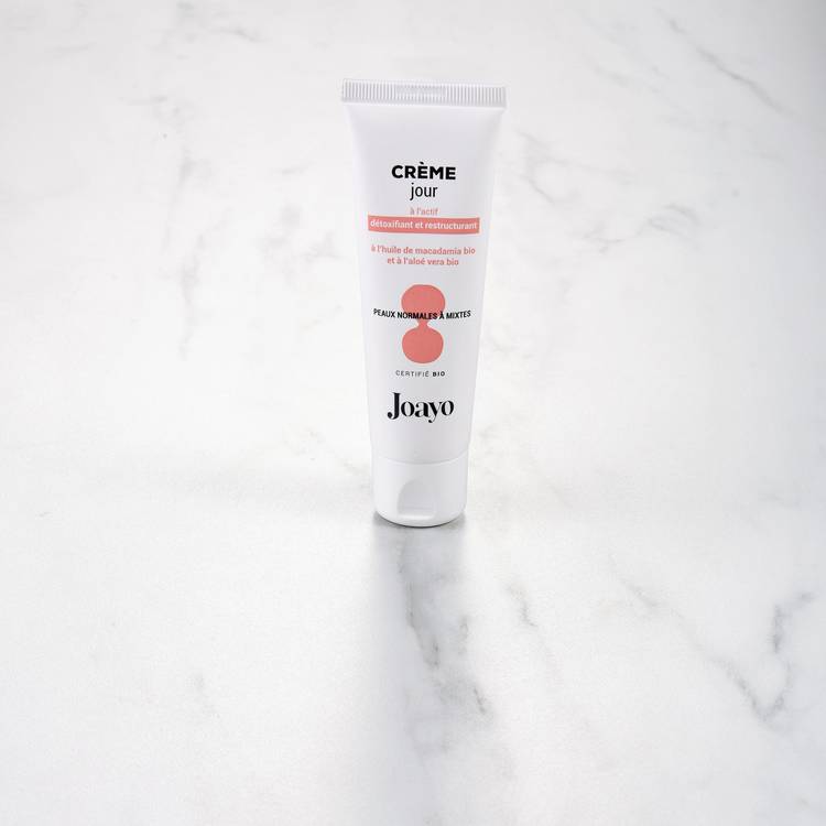 La Crème de jour peaux normales à mixtes " Joayo"