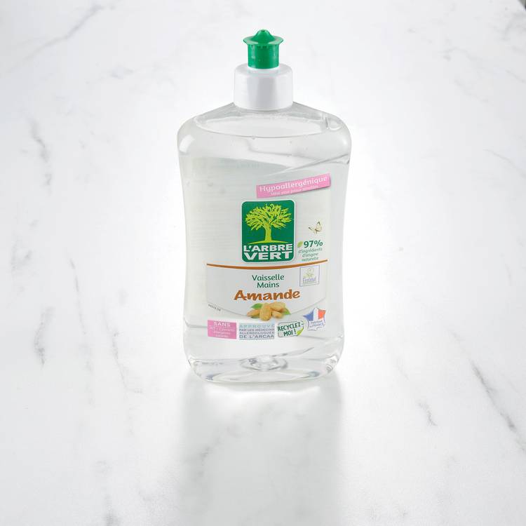 Le Liquide vaisselle amande "Arbre vert"
