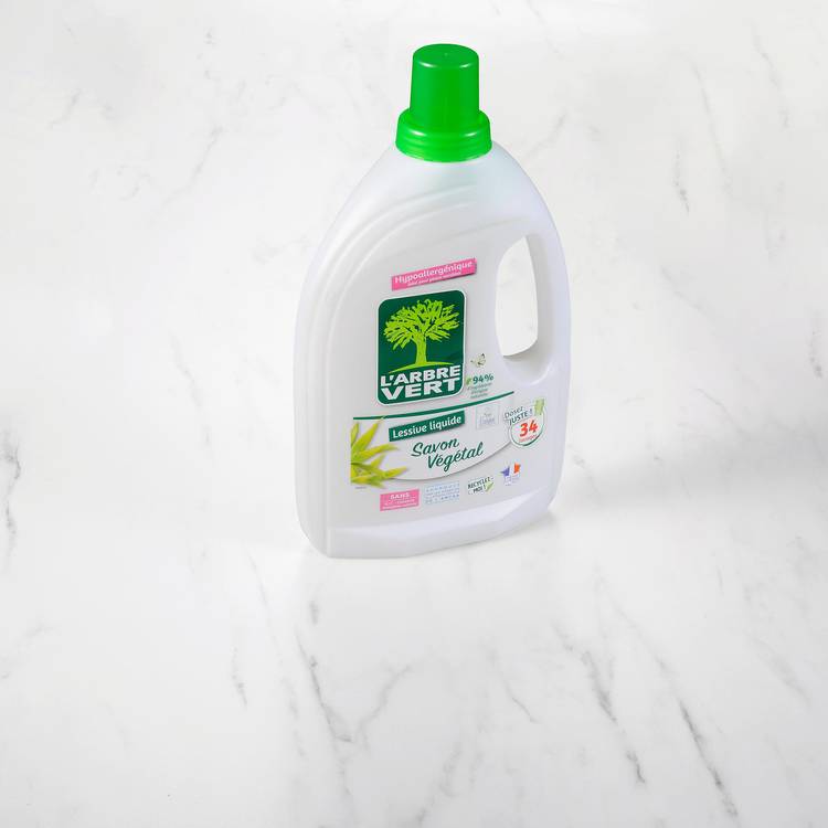 La Lessive liquide au savon végétal - 34 lavages "Arbre vert"