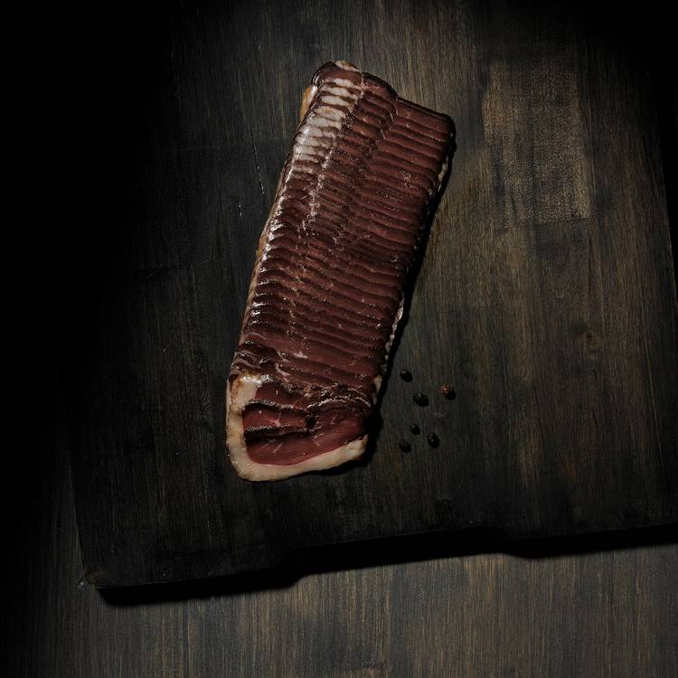 Le Magret de canard séché et fumé