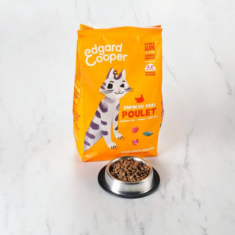 Les Croquettes pour chat sans céréale au poulet "Edgard & Cooper"