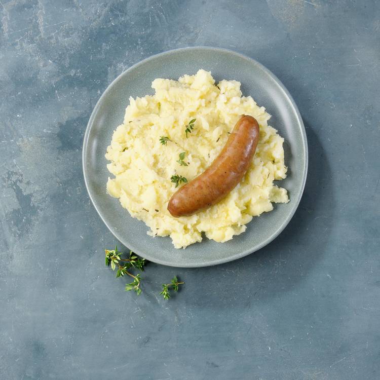 La Purée de pomme de terre et saucisse fumée