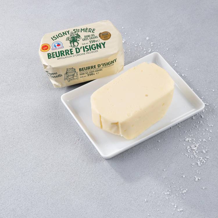 Le Beurre AOP demi-sel Isigny avec cristaux de sel