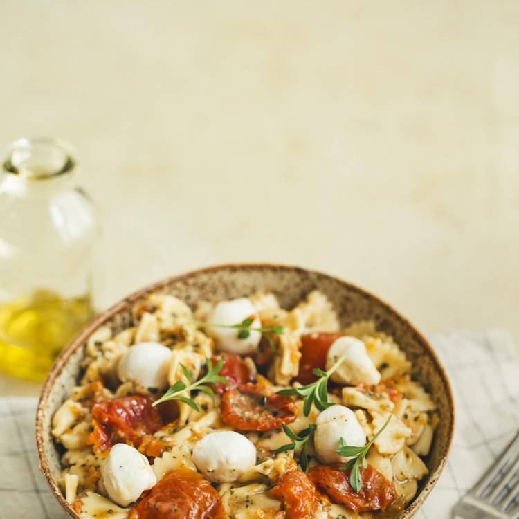 Les Mini farfalles tomates mozzarella