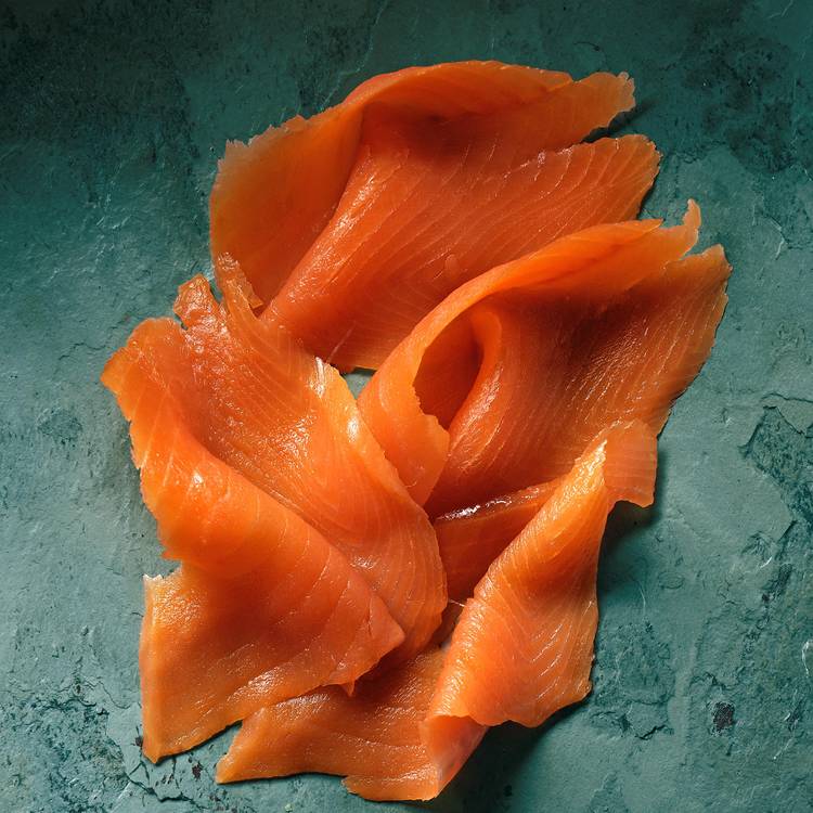 La Truite de mer fumée  4 tranches