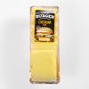 Le Cheddar fumé en tranches