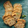 Le Cake jambon cru, olives, tomates et basilic