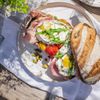 Le Sandwich stracciatella & mortadelle au pain de campagne