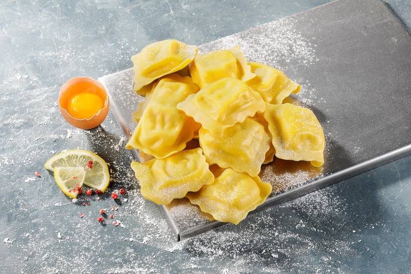Les Ravioli ricotta, citron et baies roses - Mon Marché